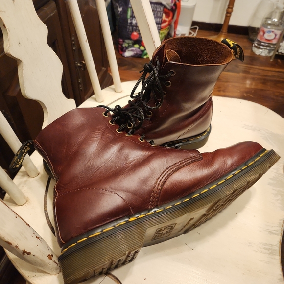 Dr. Martens 1460 Brown Pascal Uk10 Us 11 Mens - Picture 6 of 8